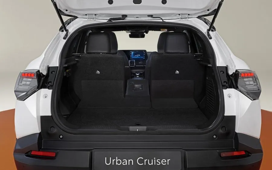 Urban-Cruiser-intro-03-900x563.webp