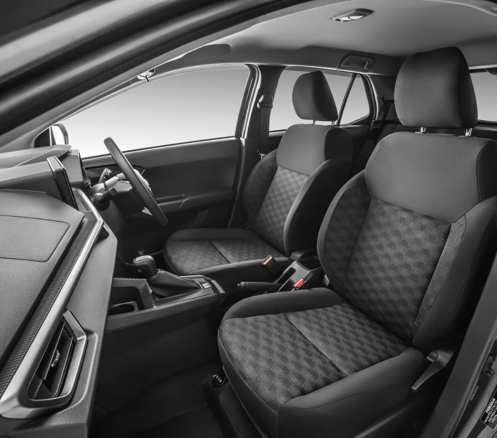 Axia-SE_Front-Seat-Large.webp
